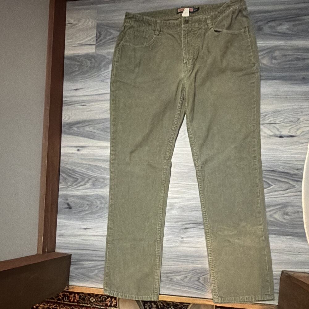 Vineyard Vines Men’s 34x32 Corduroy Pants Olive Green 5 Pocket 100% Cotton